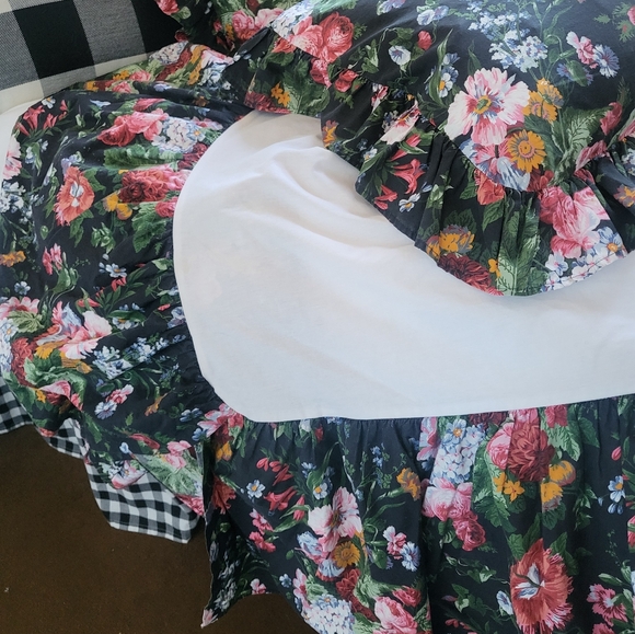 Vintage RALPH LAUREN “Isadora Cosette Pillow shams and Dust Ruffle - Picture 3 of 6